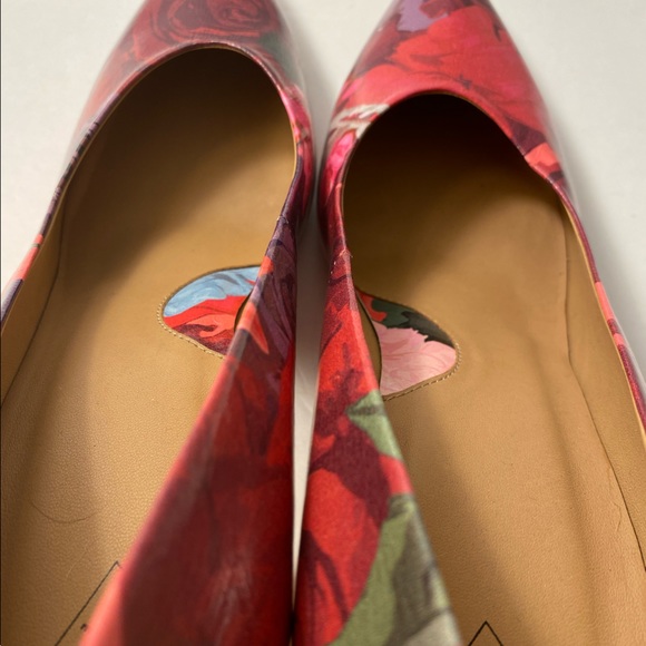 Sold! - Picture 6 of 10